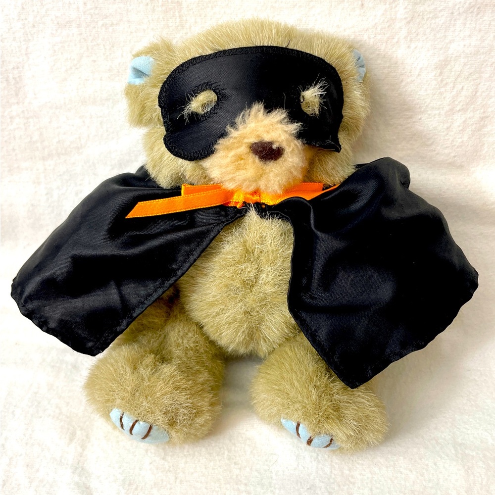 Halloween Bear 1990 7” Vampire Plush Cape Mask Gibson Stuffed Animal Vintage 90s